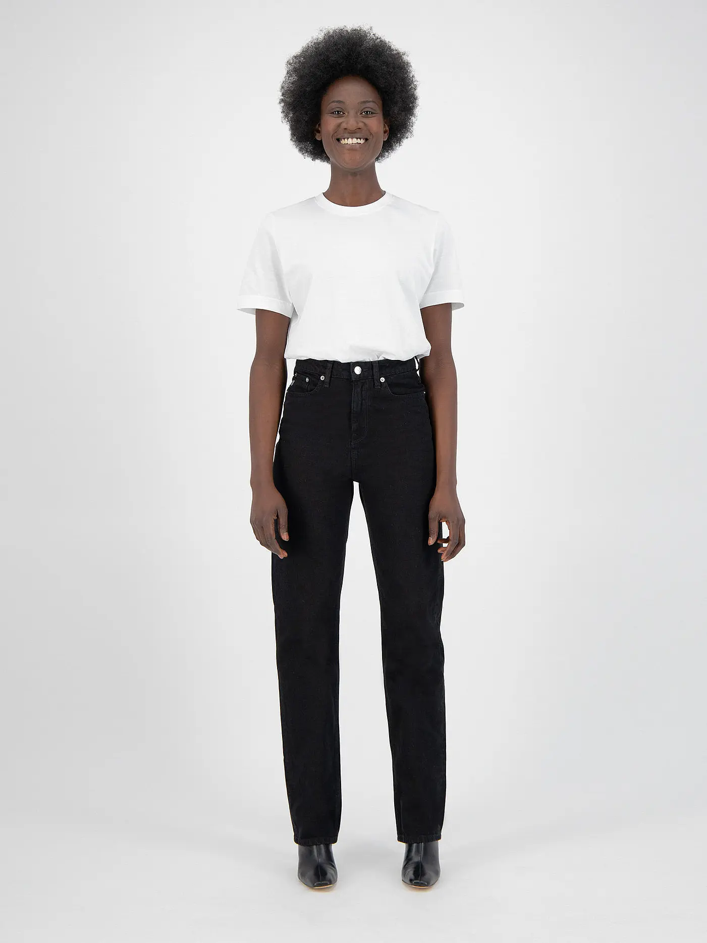 MUD JEANS | Jeans Straight RELAX ROSE | schwarz